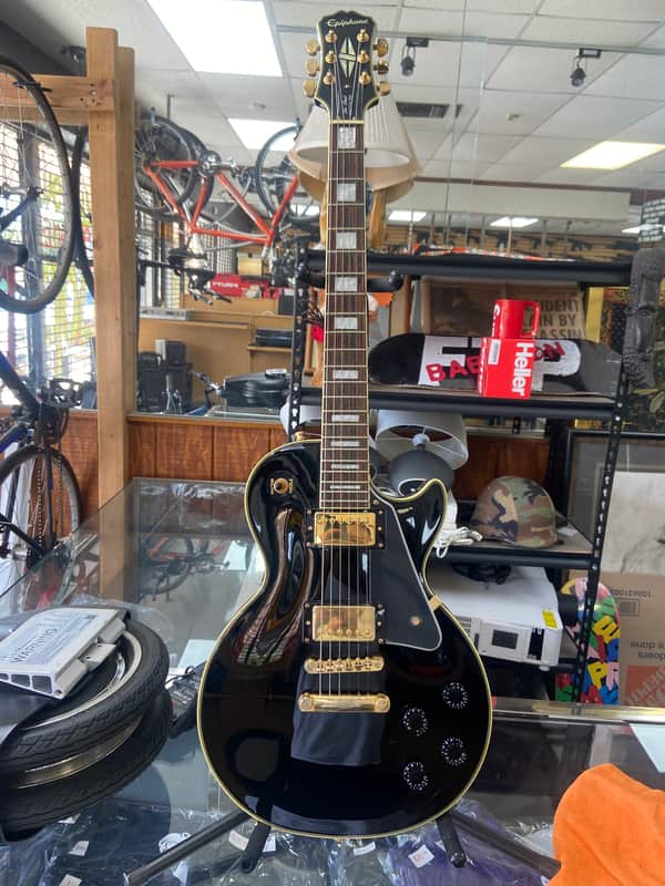 Epiphone Les Paul Custom PRO 2012 - 2019 - Ebony right handed image 1