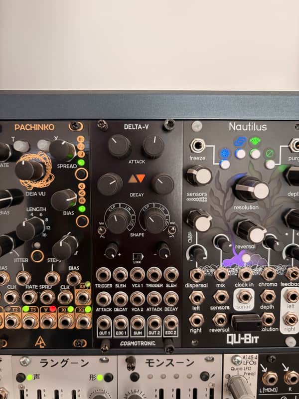 Cosmotronic Delta V 2024 - Black image 1