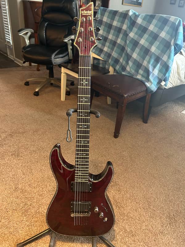 Schecter Hellraiser C-1