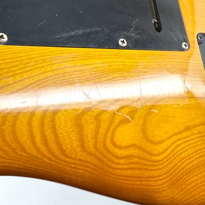 1992 Levinson Blade Japan RH-4 Classic - Honey image 16