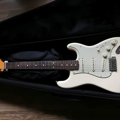 MINTY!!! Fender John Mayer Stratocaster 2013 - Olympic White image 1