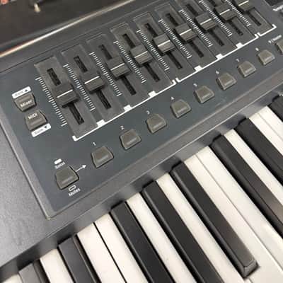Novation Impulse 61 MIDI Keyboard Controller image 4