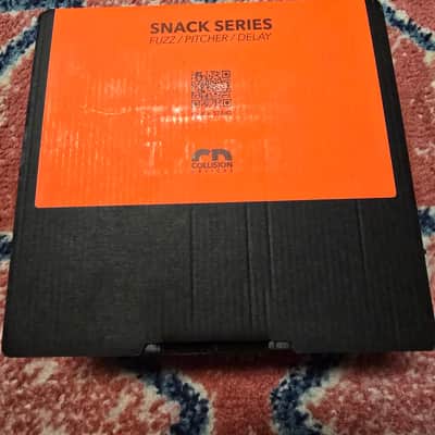 Collision Devices Snack Series Pitcher w/box and manual image 4