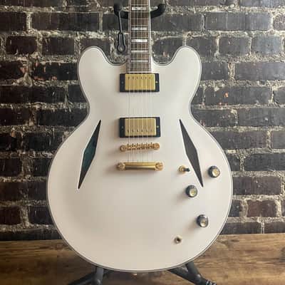 2022 Epiphone Emily Wolfe "White Wolfe" Signature Sheraton - Aged Bone White (USED) image 2