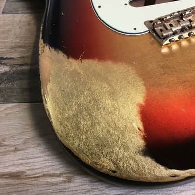 Made to Order - FRANCHIN Mercury guitar body Relic Aged Nitro Lacquer OVER METALLIC LEAF (Sunburst/ Black/ White/ Blue/ Green/ Yellow/ Red/ Pink/ Burgundy/ Purple/ Gold/ Silver/ Copper, etc.) Basswood Poplar Stratocaster-Strat-S-Style Made in Italy image 9