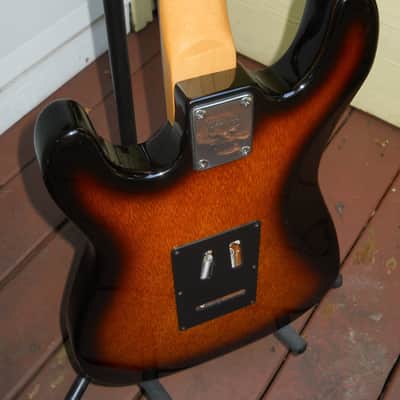 90's Washburn ws-6 shadow strat-style electric guitar with grovers image 2