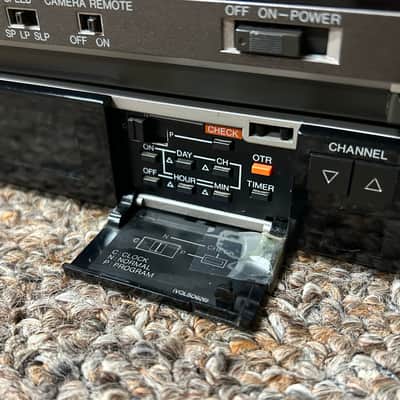 Vintage Magnavox VR8458SL01 Portable VHS Player w/ Tuner Adapter Dock TESTED ✅ image 5