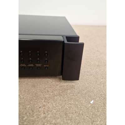Rotel RCD-1072 - CD Players - Black - Good w/ remote image 3