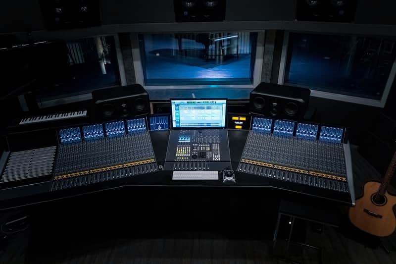 Solid State Logic SSL Duality Fuse ProStation 48-Channel Mixing Console inc Patchbay image 1