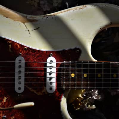 Fender Stratocaster White Heavy Relic Rosewood Custom Shop 69's image 6
