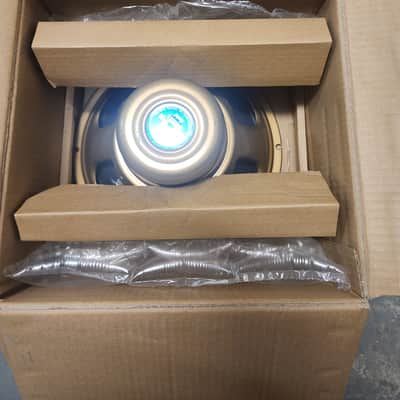 Celestion G12 Alnico Gold 12" 50w 15 Ohm Replacement Speaker 2010s - Gold image 9