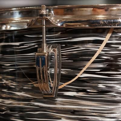 Ludwig 12/13/16/22" Classic Maple Mod Drum Set - Vintage Black Oyster image 20