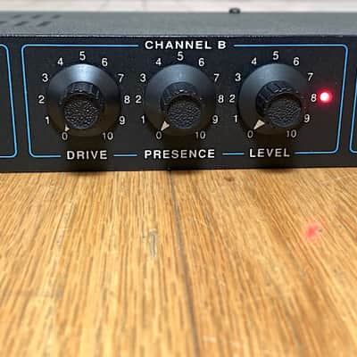 USA Made 90's Hafler T2 Multi-Tube Rack Mount Guitar Preamp, Very Good Condition image 3