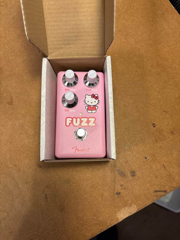 Fender Hello Kitty Fuzz