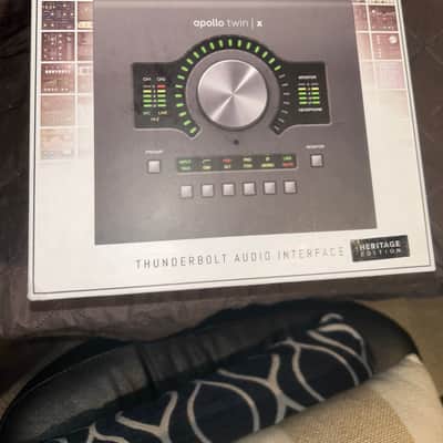 Universal Audio Apollo Twin X QUAD Heritage Edition Thunderbolt 3 Audio Interface 2020 - Present - Gray image 2