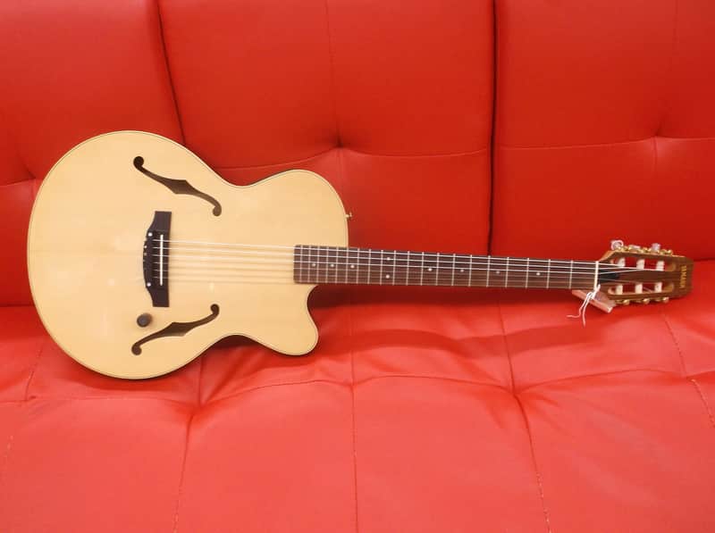 Yamaha AEX500N Natural w/ Hard case | Reverb Deutschland