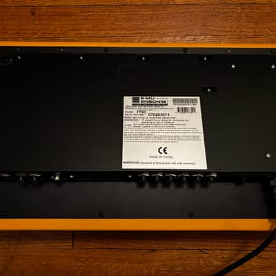 E-MU Systems XL-7 Command Station 128-Voice Synthesizer 2001 - Yellow / Black image 9