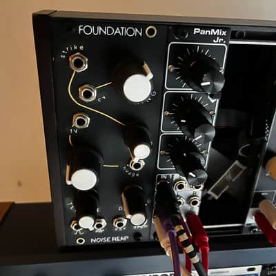 Happy Nerding 4X Mute | Reverb