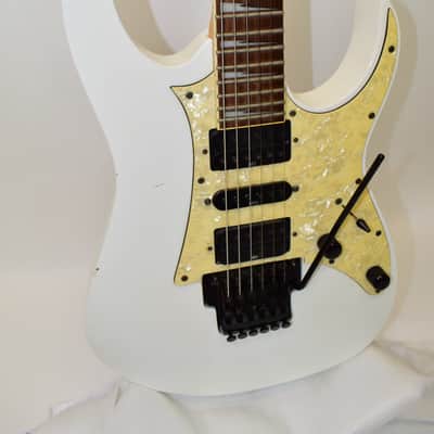 2006 Ibanez RG350DX Electric Guitar, White image 2