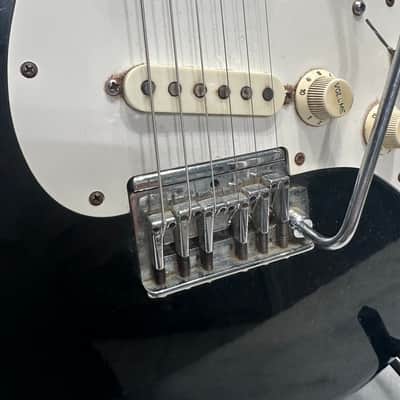 1983 Fender USA Stratocaster,  Black image 3