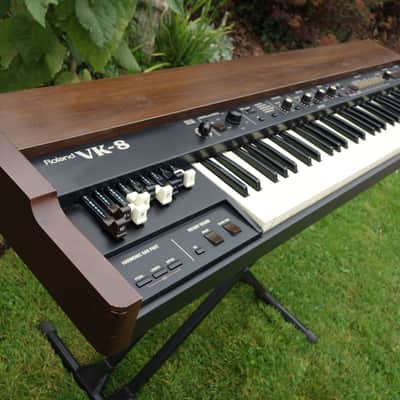 Roland VK-8 61-Key Organ 2002 - Natural / Black