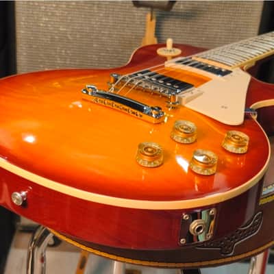Gibson Les Paul Traditional 2011 Heritage Cherry Sunburst image 17