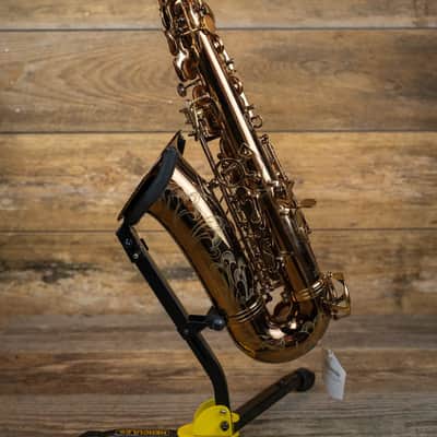 Chateau CAS-50C Alto Saxophone Cognac Lacquer Finish w/Case image 6