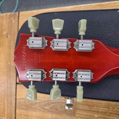 Gibson ES-333 with Case 2002 - Cherry image 19