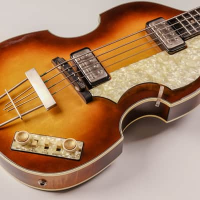 2005 Höfner 500/1 Vintage ’63 Violin Bass – Sunburst – Made in Germany – Original Case image 4