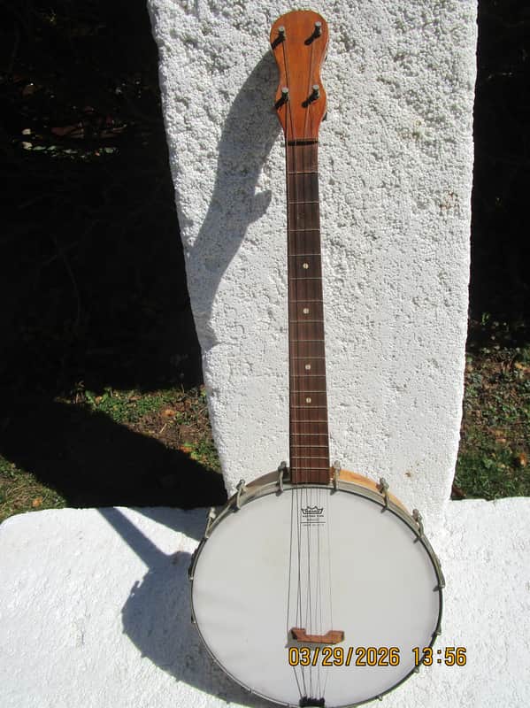 Vintage Tenor Banjo, 1920's, 10 3/4" Head, 17 Fret, Waverly Tailpiece, Clean image 1