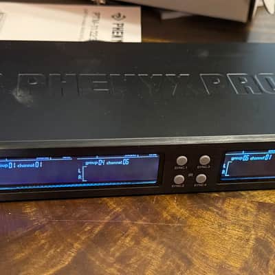 Phenyx Pro PTM-33 UHF 4-channel IEM Wireless In-Ear Monitor System 900MHz image 2