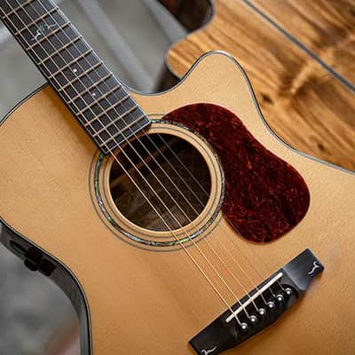 Cort Gold Series Gold-OC6 Bocote, Natural Glossy w/ Case, See Video, B-Stock image 11