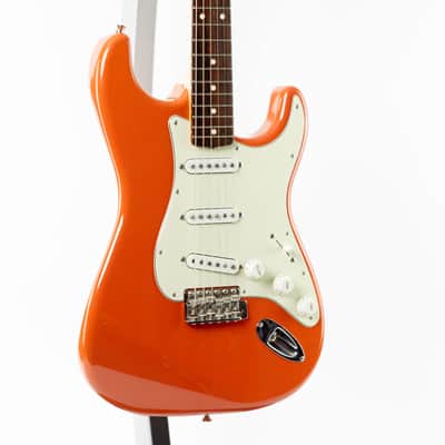 Fender MIJ Traditional II '60s Stratocaster 2022 Fiesta Red image 9