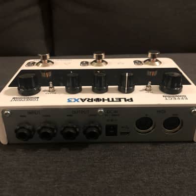TC Electronic Plethora X3 TonePrint Multi-Effects Pedalboard 2022 - Present - White image 2