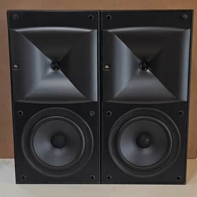 JBL HLS610　　1998年発売)　★★YouTubeアップ！ Woofer Refoam JBL HLS610 Speakers - YouTube
