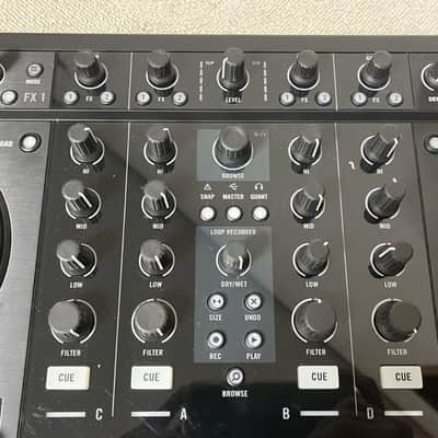 Native Instruments Traktor Kontrol S4 MK1 4-Deck DJ Controller image 1