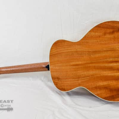 Taylor Gold Label 814e Koa Acoustic/Electric Guitar - Natural image 11