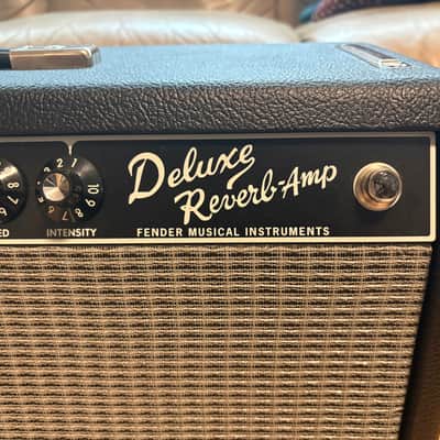 Fender Tone Master Deluxe Reverb 2-Channel 22-Watt 1x12" Digital Guitar Combo 2019 - Present - Black image 2