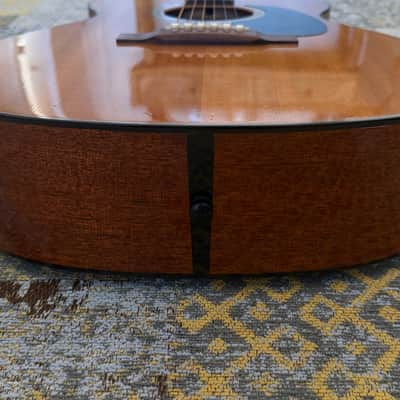 2009 USA Martin 000-18 Sitka Spruce Mahogany Cased image 9