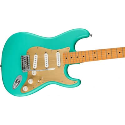 Squier 40th Anniversary Stratocaster Vintage Edition Satin Seafoam Green image 4
