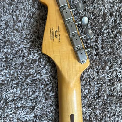 Squier Partscaster 2000s - Black refinish over sunburst image 5