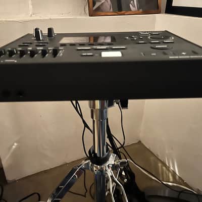 Roland V51 V- Drums Sound Module image 4