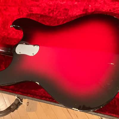 Mosrite Ventures Vibramute 1965 - Sunburst image 3