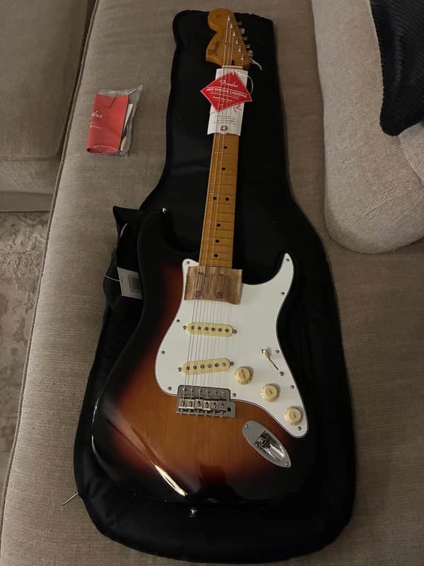 Fender Jimi Hendrix Artist Series Signature Stratocaster 2019 - Present - 3-Color Sunburst