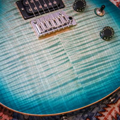 TOM ANDERSON USA Carved Top Bobcat "Bora Bora Burst + Rosewood" (2020) image 7