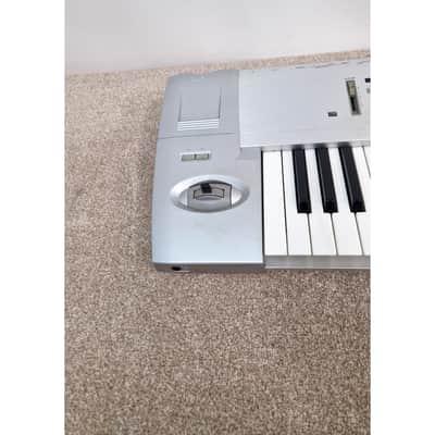Korg Triton Le 73 (+ sampling board) - Synthesizer Keyboards - Good w/ Power Supply image 8