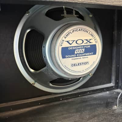 Vox AD60VT Valvetronix 60-Watt 1x12" Hybrid Guitar Combo 2000's- Blue image 14