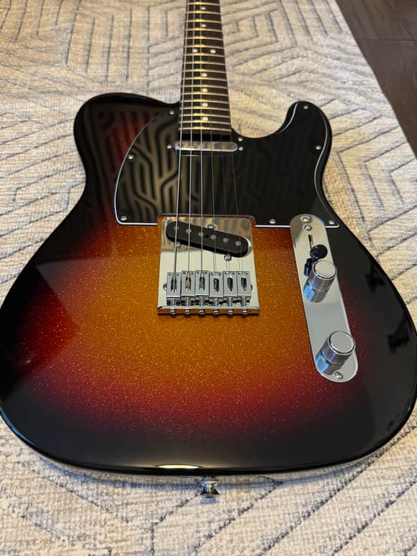 **MINT Fender Fender Player II Telecaster Limited Edition Electric Guitar, Rosewood Fingerboard, Sparkle 3-Color Sunburst 2025 - Sparkle 3-Color Sunburst