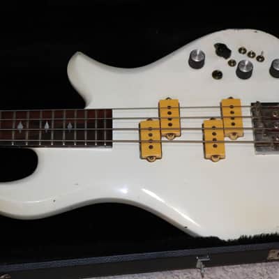 Vintage 1970s BC Rich Eagle Bass - Glitter Rock White image 1