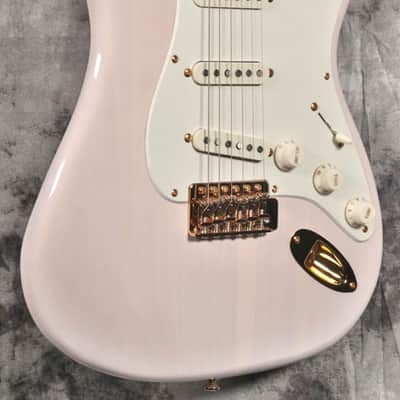 Squier FSR Affinity Series® Stratocaster® image 2